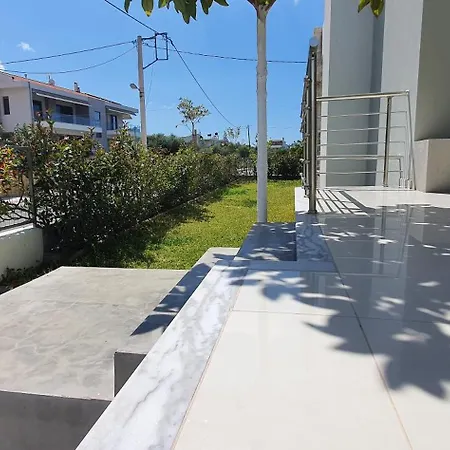 Vila Demiris At Vrachneika Flámbouras
