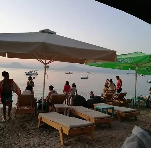 Demiris At Vrachneika