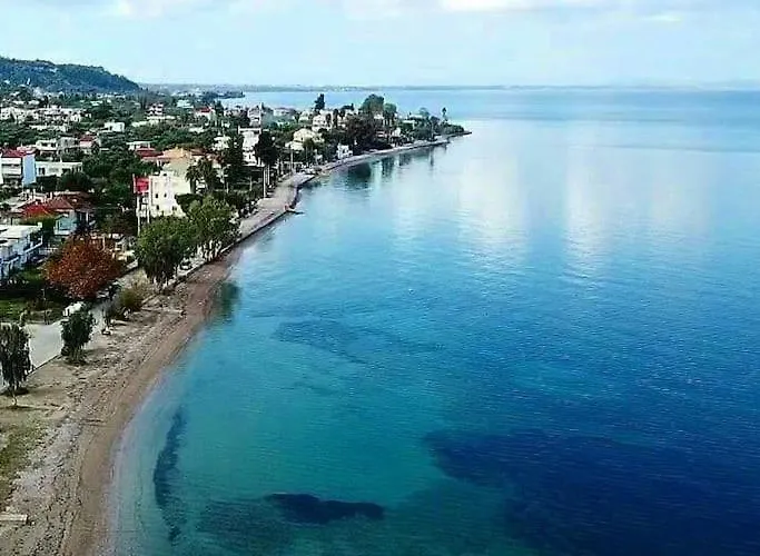 Demiris At Vrachneika Vila *