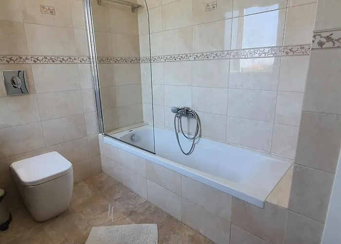 Demiris At Vrachneika * Flámbouras