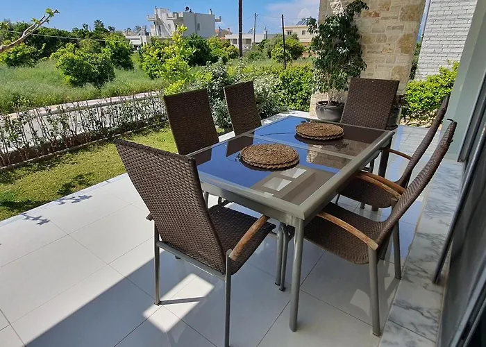 Vila Demiris At Vrachneika *